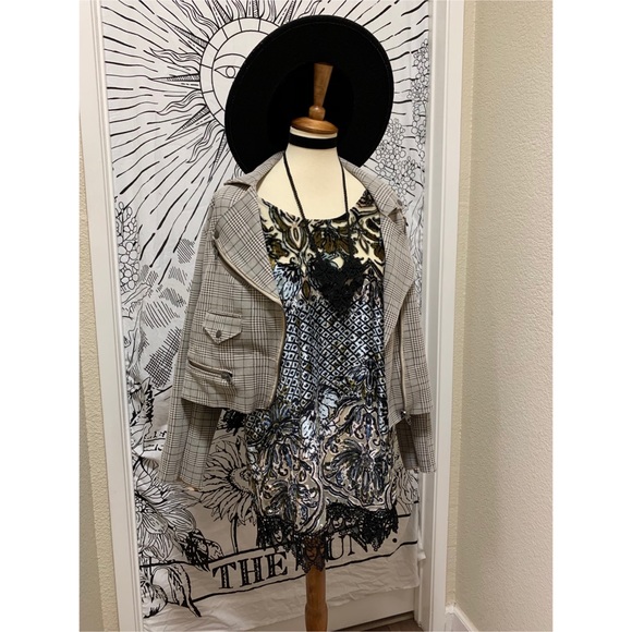 🌈 Gorgeous velvet lace boho top - Picture 11 of 11